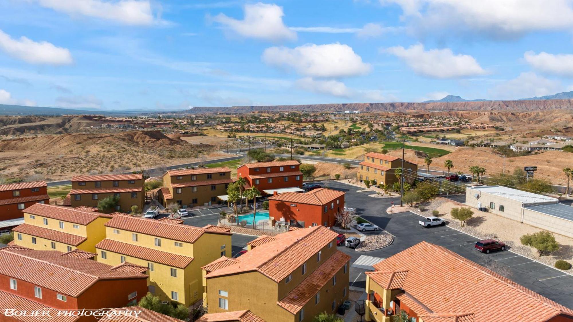 Golfer'S Oasis Condominium At Hawk Ridge Mesquite Exterior photo