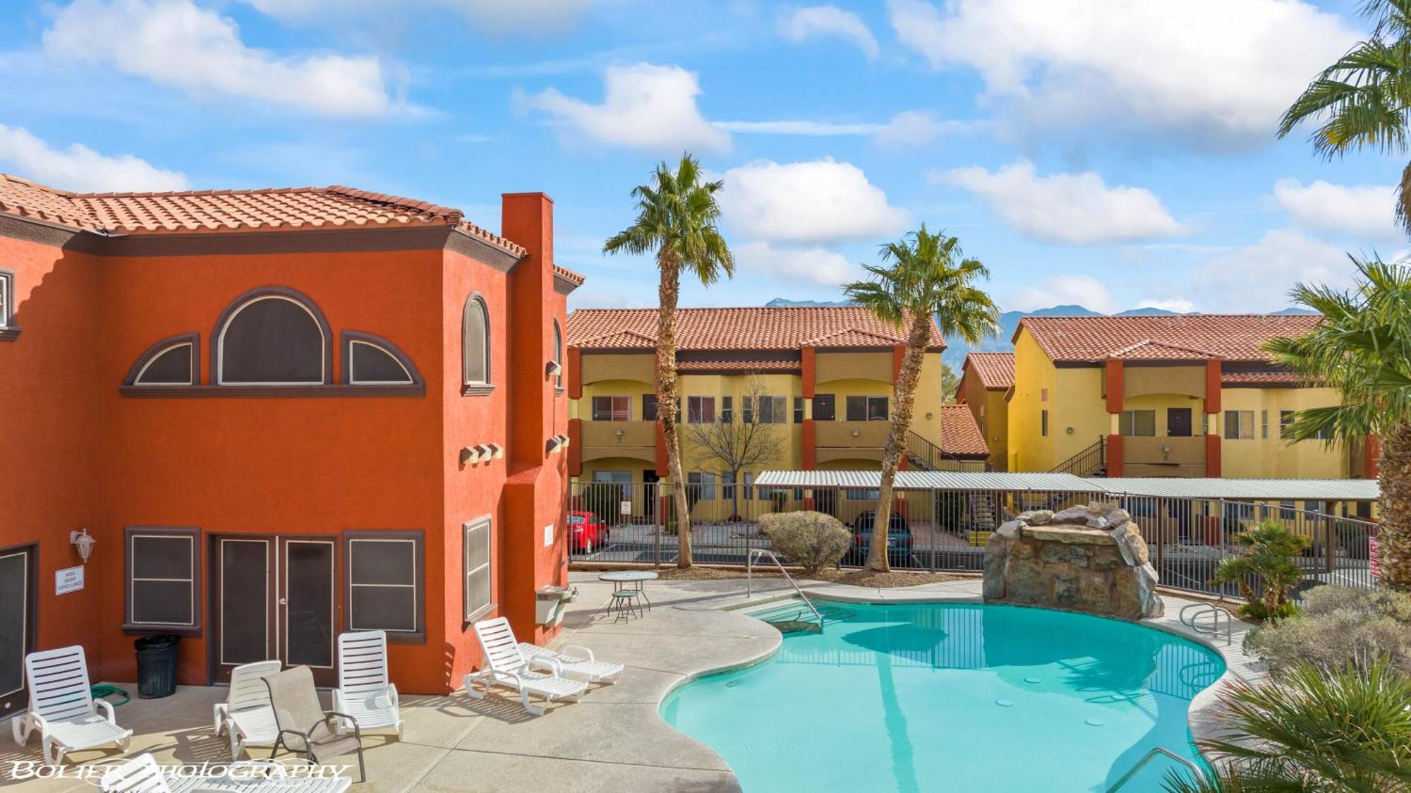 Golfer'S Oasis Condominium At Hawk Ridge Mesquite Exterior photo